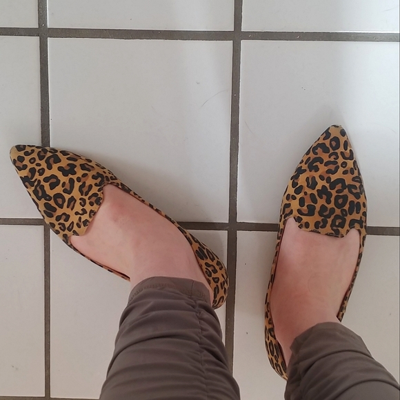 Leopard pointed toe flats - Picture 7 of 7